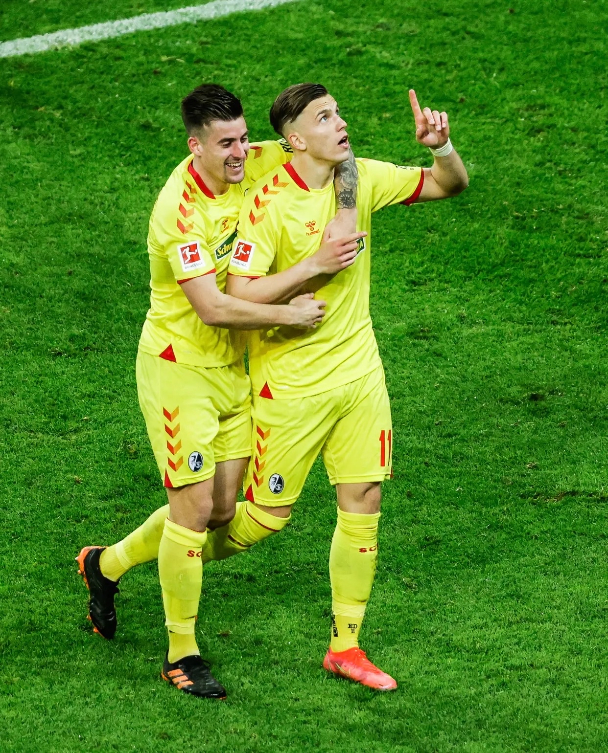 沃尔夫斯堡取胜，实现德甲保级目标