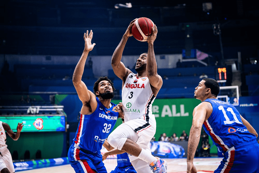 波兰男篮险胜菲律宾男篮，波尔津吉斯三分雨点燃全场的简单介绍