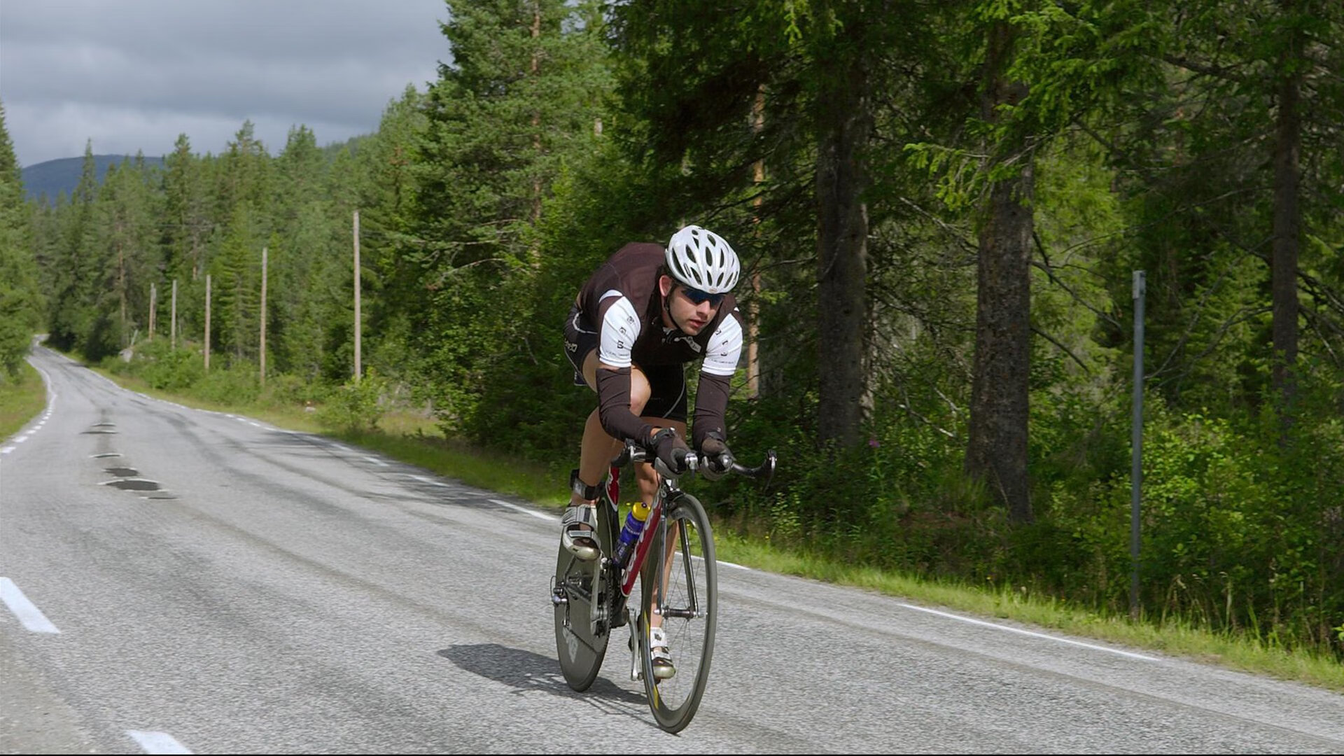 总决赛之夜,奥亚尔萨瓦尔如何用节奏掌控全队命运